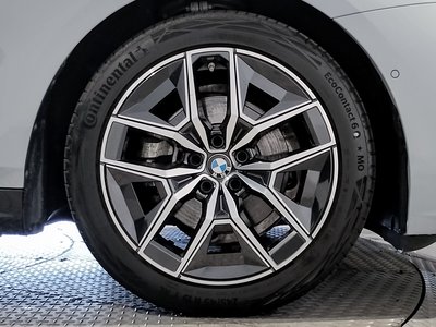 2024 BMW 5 SERIES thumbnail 24