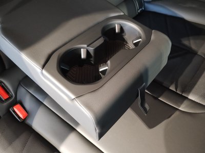 2024 BMW 5 SERIES thumbnail 40