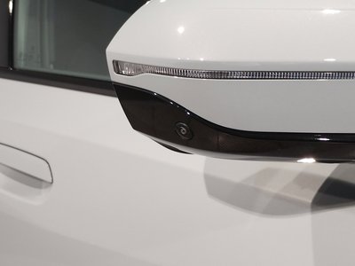 2024 BMW 5 SERIES thumbnail 22