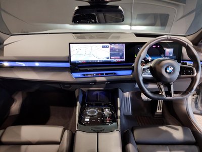 2024 BMW 5 SERIES thumbnail 45