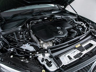 2025 Mercedes-BENZ GLC — миниатюра 77