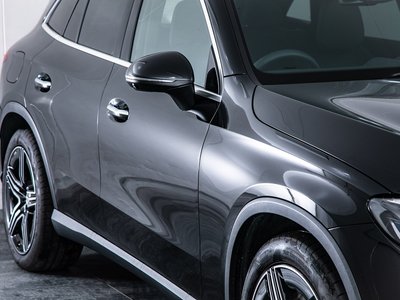 2025 Mercedes-BENZ GLC — миниатюра 21