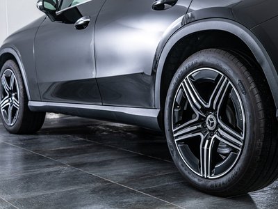 2025 Mercedes-BENZ GLC — миниатюра 33