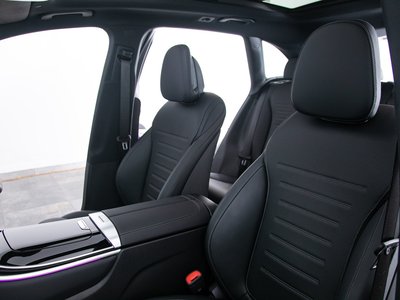 2025 Mercedes-BENZ GLC — миниатюра 51