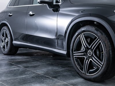 2025 Mercedes-BENZ GLC — миниатюра 23