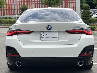 BMW 4 SERIES - 8