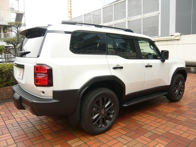 TOYOTA LAND CRUISER 250 - 4