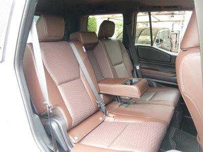 TOYOTA LAND CRUISER 250 - 9