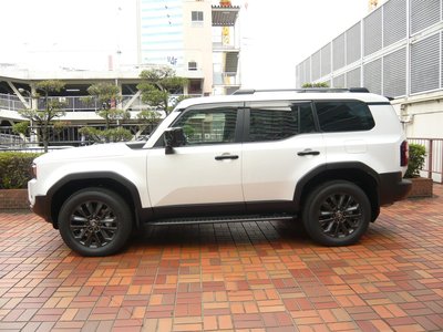 TOYOTA LAND CRUISER 250 - 8