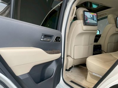 2026 Toyota LAND CRUISER 300 缩略图 56