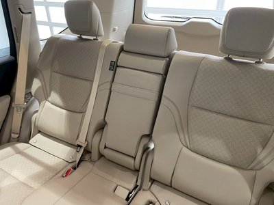 2026 Toyota LAND CRUISER 300 缩略图 60