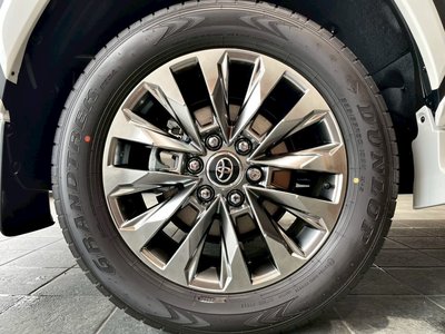 2026 Toyota LAND CRUISER 300 缩略图 75