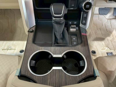 2026 Toyota LAND CRUISER 300 缩略图 41