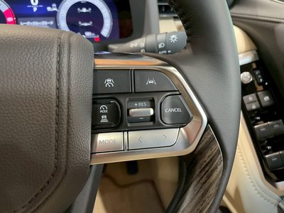 2026 Toyota LAND CRUISER 300 缩略图 36