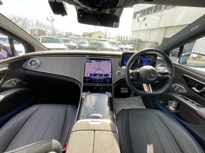 MERCEDES-BENZ EQS - 2