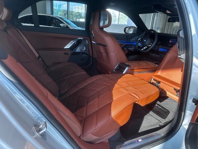 2025 BMW I7 照片 10