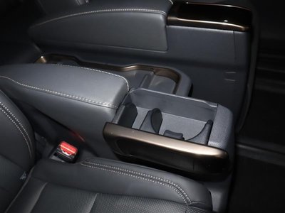 TOYOTA ALPHARD - 9