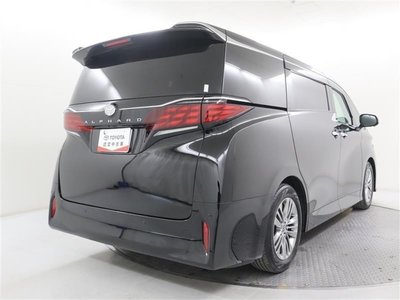 TOYOTA ALPHARD - 4