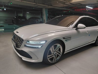 GENESIS G80 (RG3) - 8