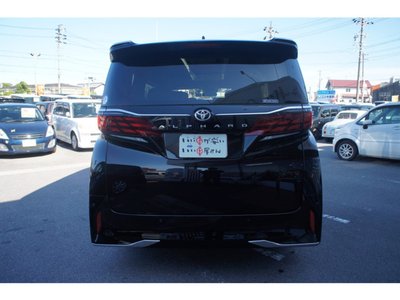 TOYOTA ALPHARD - 8