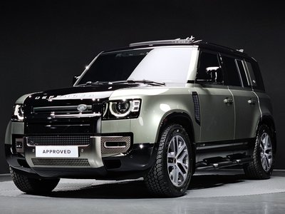 LAND ROVER DEFENDER