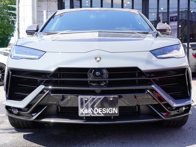 LAMBORGHINI URUS - 3