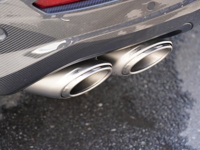 LAMBORGHINI URUS - 9