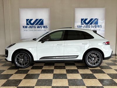 2024 Porsche MACAN — фото 2