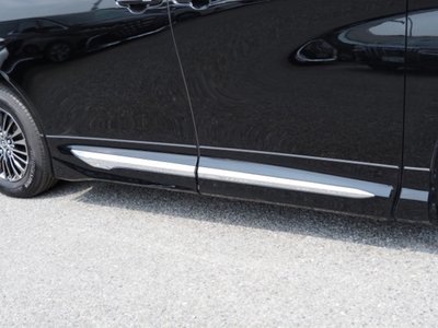 2023 Toyota ALPHARD — миниатюра 13