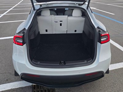 2022 Tesla MODEL Y — фото 9