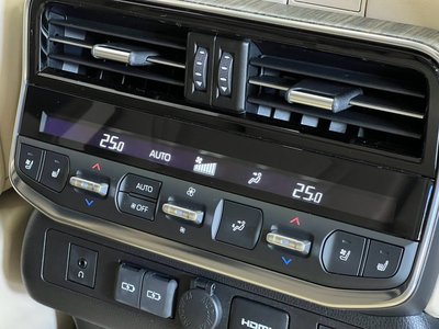 2026 Toyota LAND CRUISER 300 — миниатюра 31