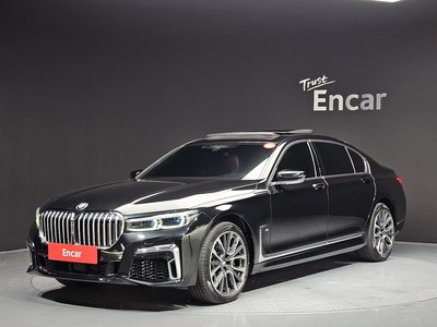 BMW 7 SERIES - 1