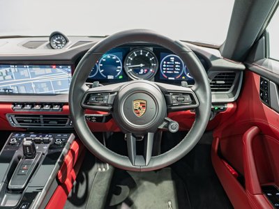 PORSCHE 911 - 5