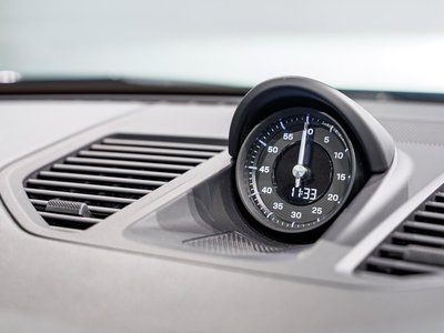 PORSCHE 911 - 9