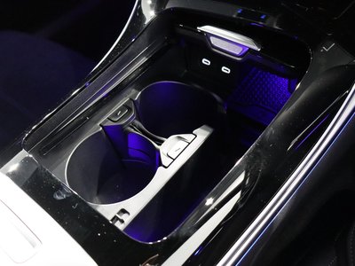 2026 Mercedes-BENZ C-CLASS 缩略图 33