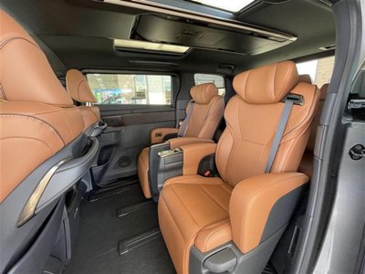 صورة مصغرة 33 لـ 2025 Toyota VELLFIRE