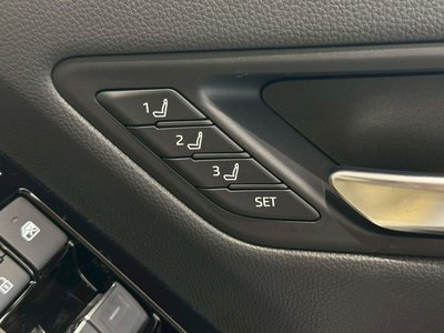 2025 Toyota LAND CRUISER 300 缩略图 54