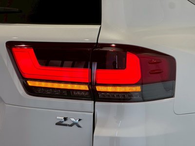 2025 Toyota LAND CRUISER 300 缩略图 34