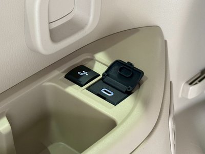 2025 Toyota LAND CRUISER 300 缩略图 39