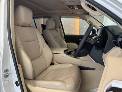 2025 Toyota LAND CRUISER 300 缩略图 52