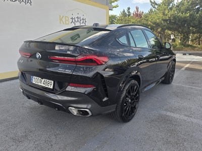 2023 BMW X6 照片 3