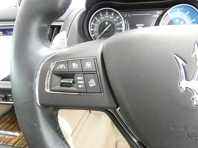 2022 Maserati LEVANTE thumbnail 13