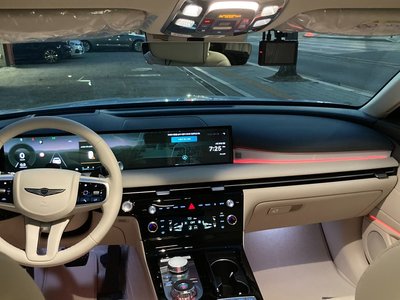 GENESIS G80 (RG3) - 5