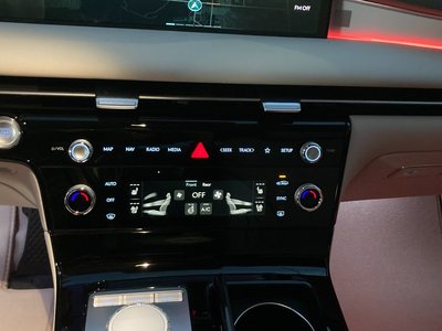 صورة مصغرة 12 لـ 2026 Genesis G80 (RG3)