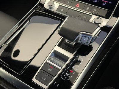 2023 AUDI Q8 — миниатюра 19