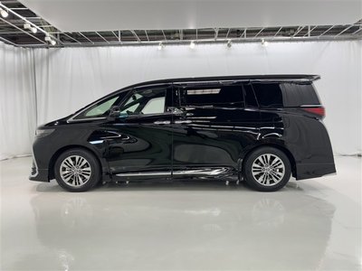 2023 Toyota ALPHARD — фото 5