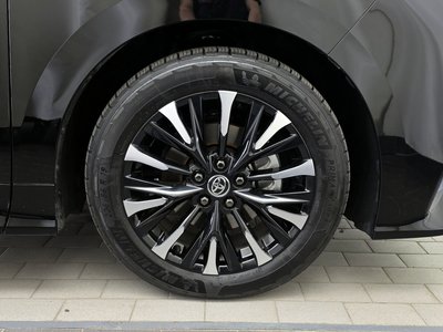 TOYOTA ALPHARD - 9