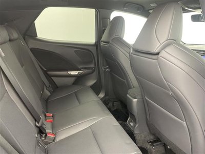 2025 Lexus LBX 缩略图 30