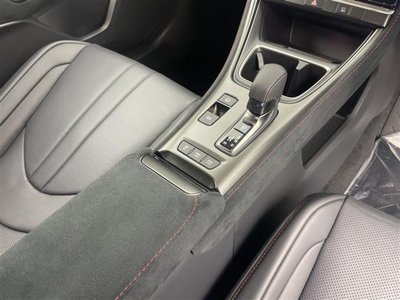 2025 Lexus LBX 缩略图 27