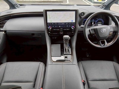 صورة 10 لـ 2025 TOYOTA ALPHARD